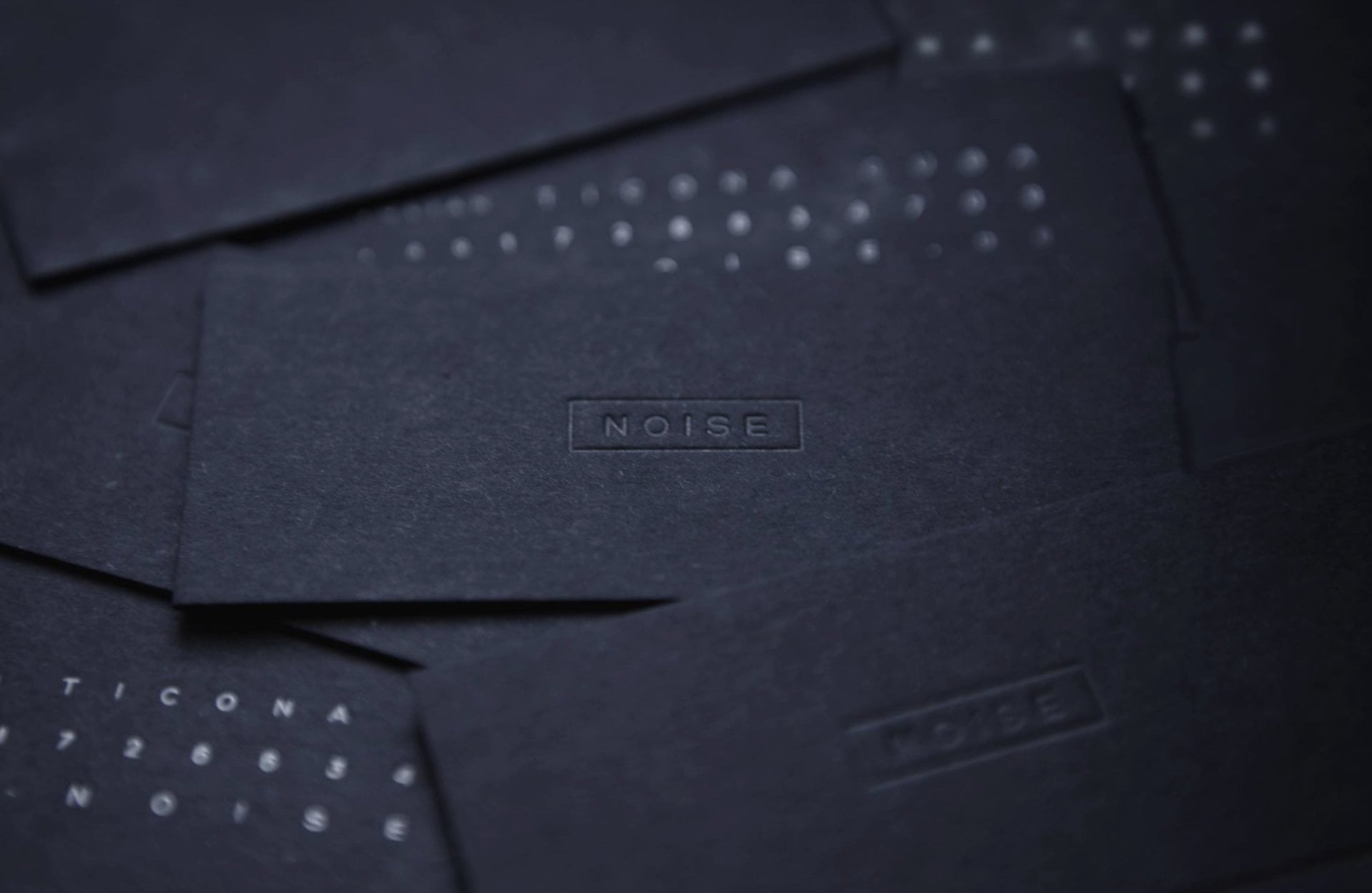NOISE - black business cards